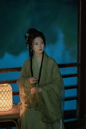 爱泼斯坦岛的中国女孩